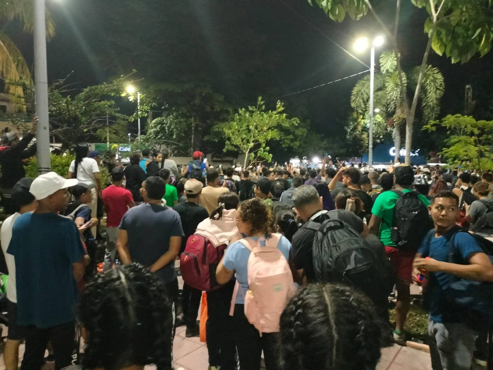 A contra reloj sale primera caravana de 2025 en Tapachula
