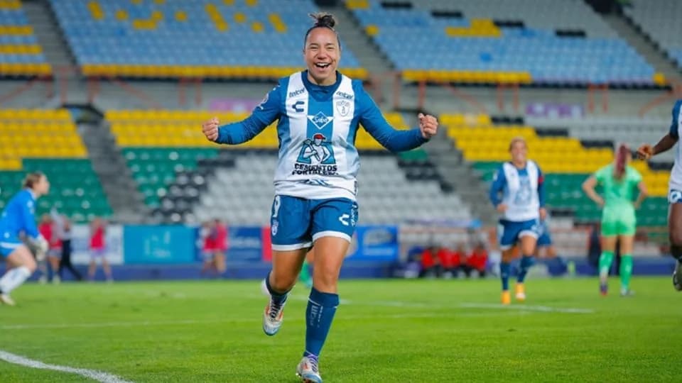 Charlyn Corral, primer lugar del mundo con más goles