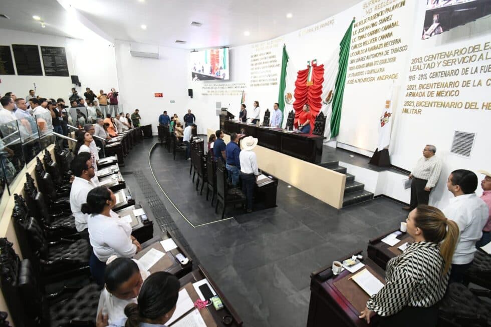 Licencias con goce de sueldo para mujeres con dismenorrea, propone Morena