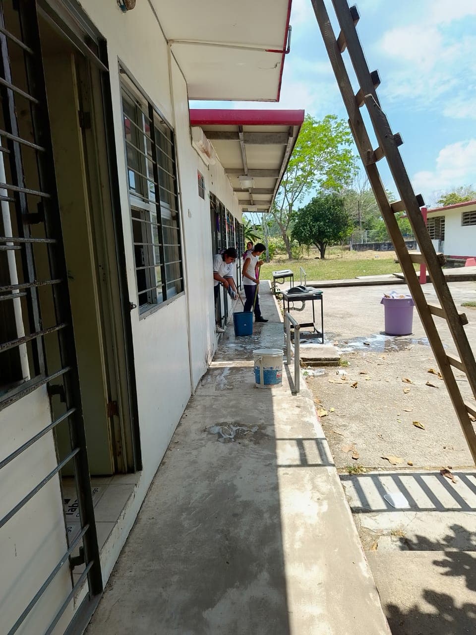 Conflicto interno deja sin intendente a secundaria de Tenosique 
