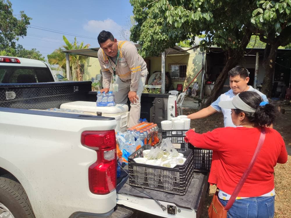 Técnicos de CFE, antes odiados, hoy 'apapachados' en zona yokot'an