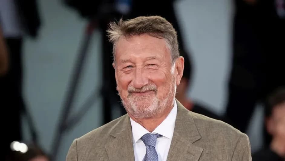 Steven Knight, creador de “Peaky Blinders”, hará guión de nueva película de James Bond