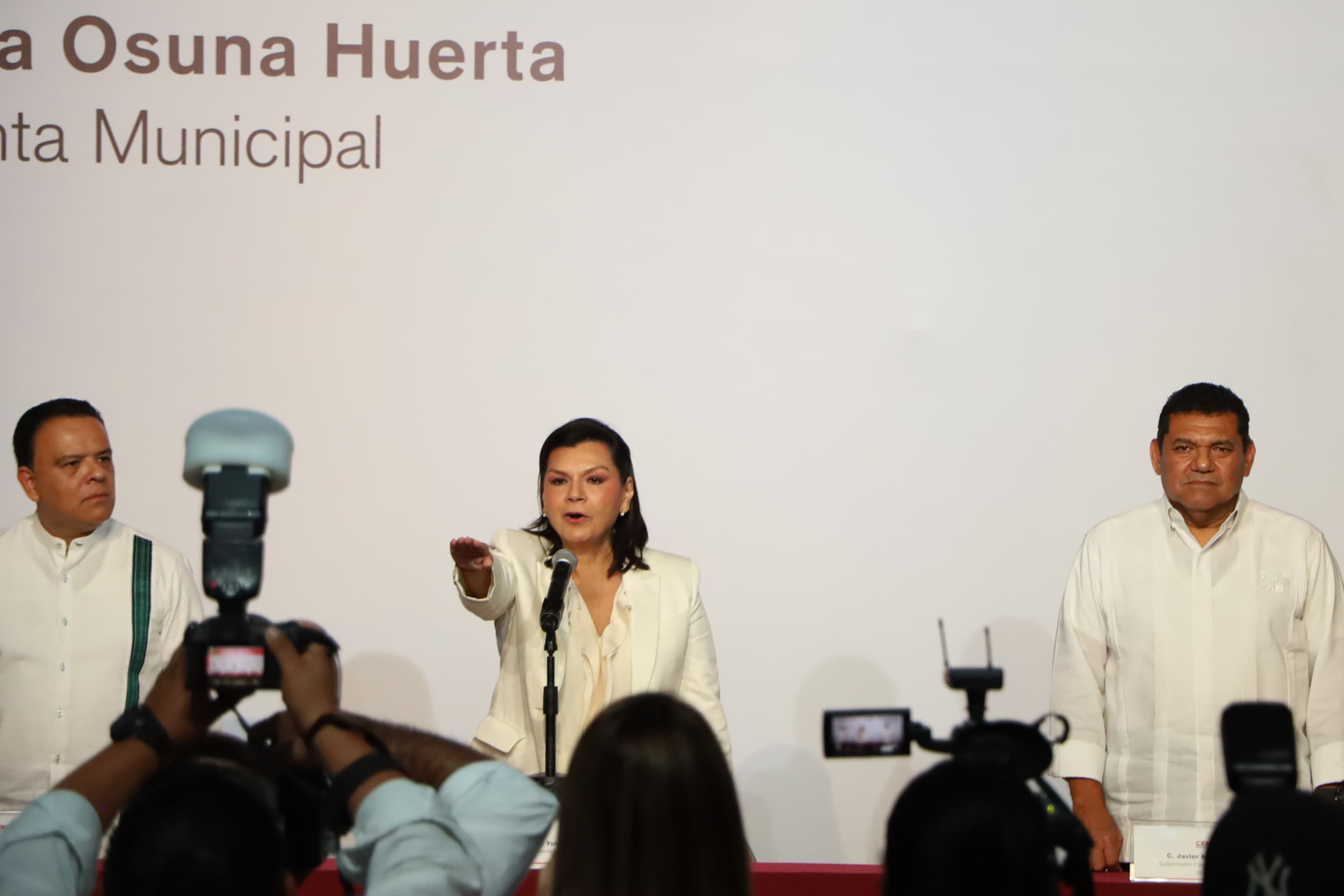 Asume Yolanda Osuna reto de consolidar Centro