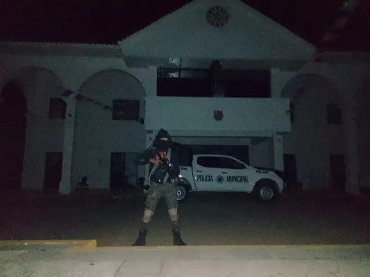 Autodefensas toman control de Pantelhó