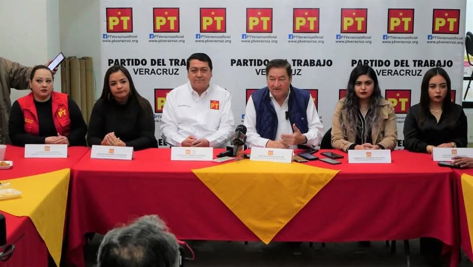 MC le cierra las puertas a los Yunes en Veracruz