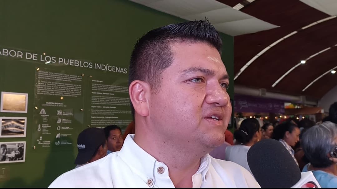 Presume Comalcalco su folclore en la Feria