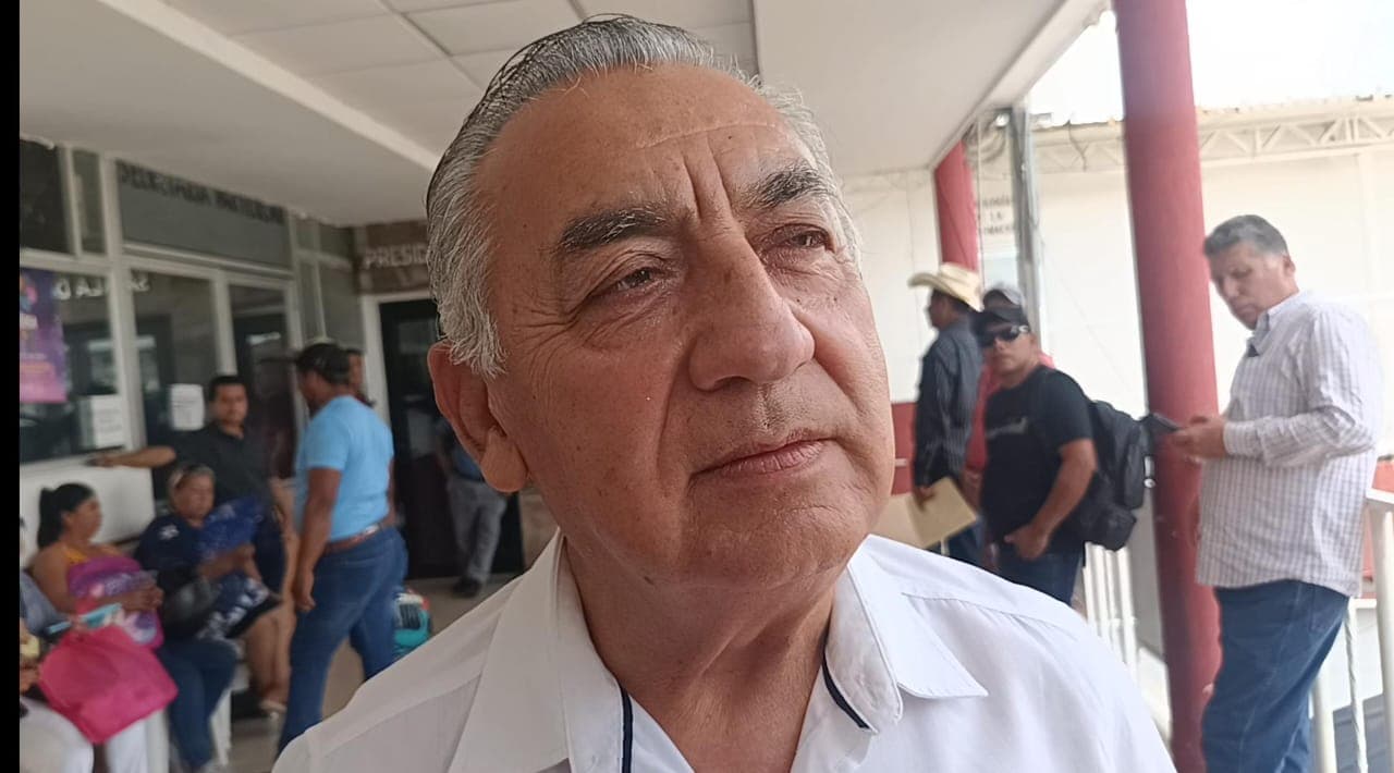 Mientras plaga de gusanos crece, hasta fin de año moscas estériles 