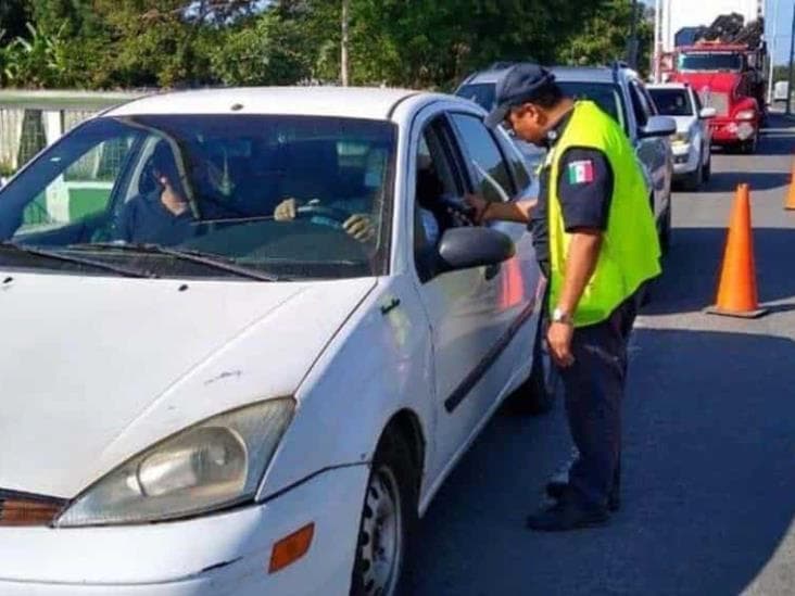 Detienen a sujeto que resguardaba equipamiento policial