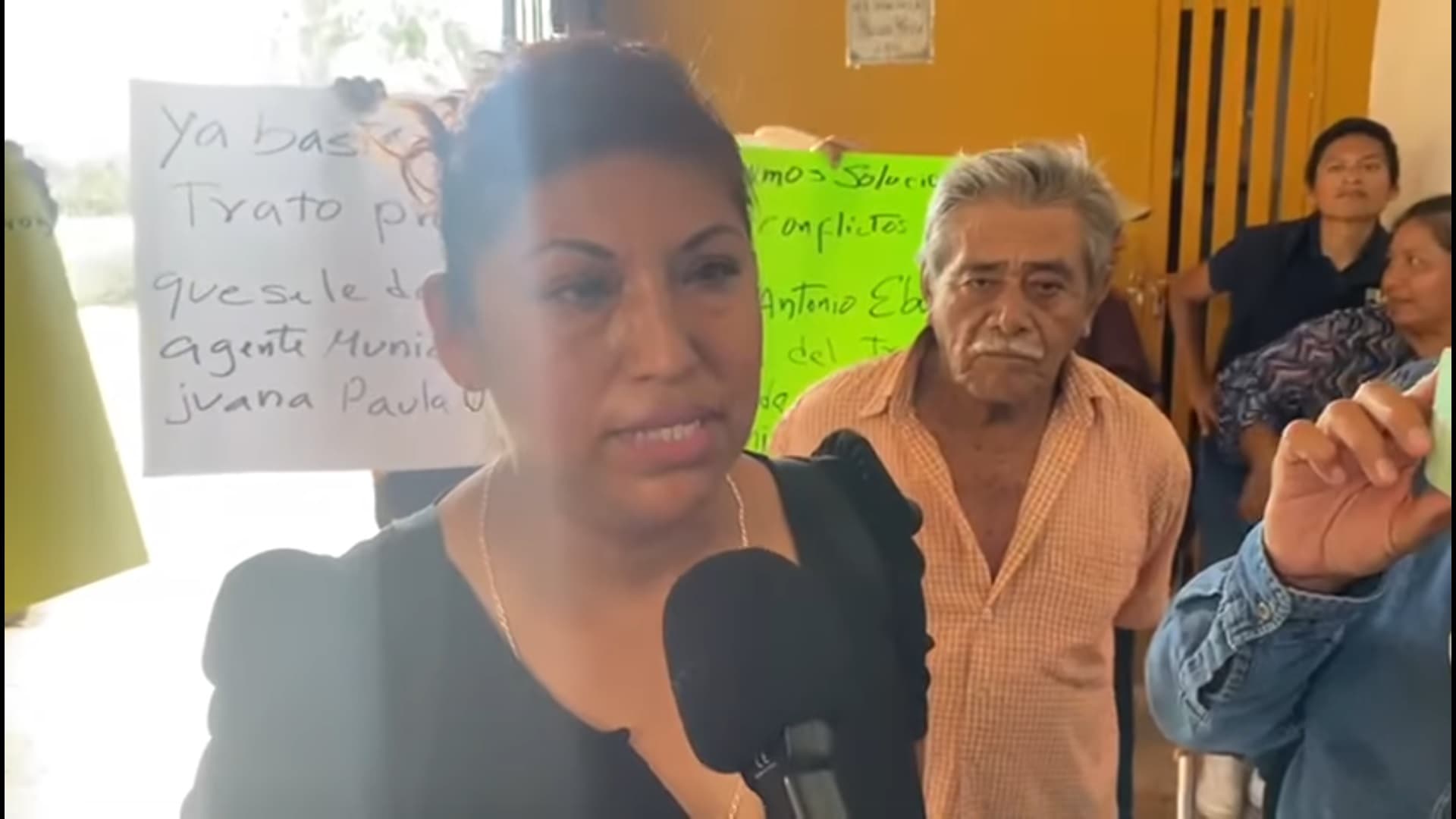 Reprochan a la alcaldesa de Campeche por destituir a funcionaria