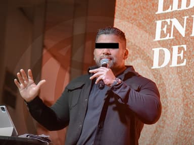 ImagenDetienen a Pastor por fraude de 5 mdp