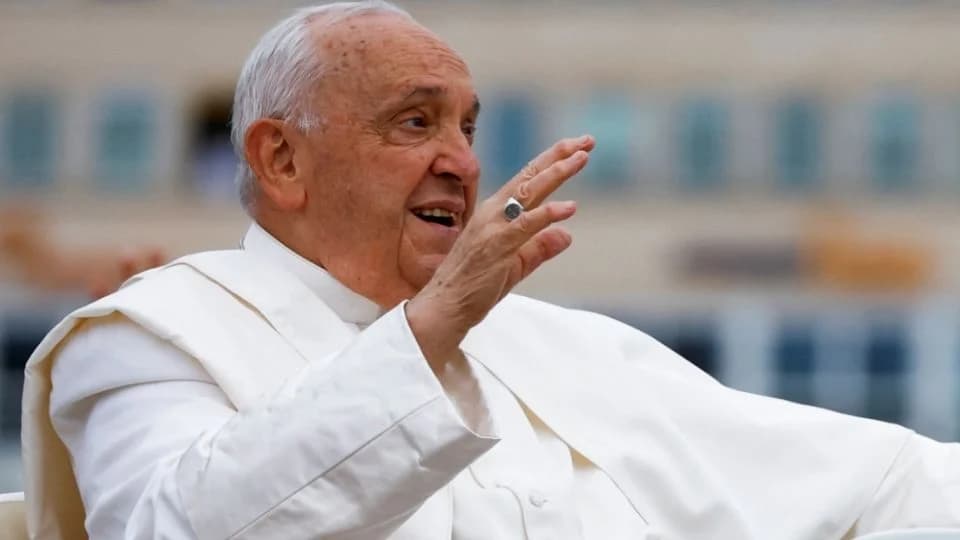 Diagnostican al Papa Francisco con bronquitis
