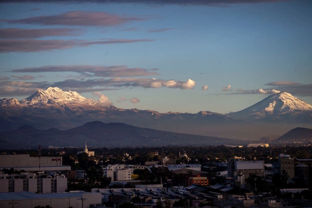 En 5 años pueden desaparecer el Popocatépetl, Iztaccíhuatl y Pico de Orizaba, sentencia UNAM