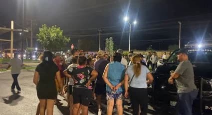 Impiden vecinos juegos mecánicos en Tecolutilla por luz