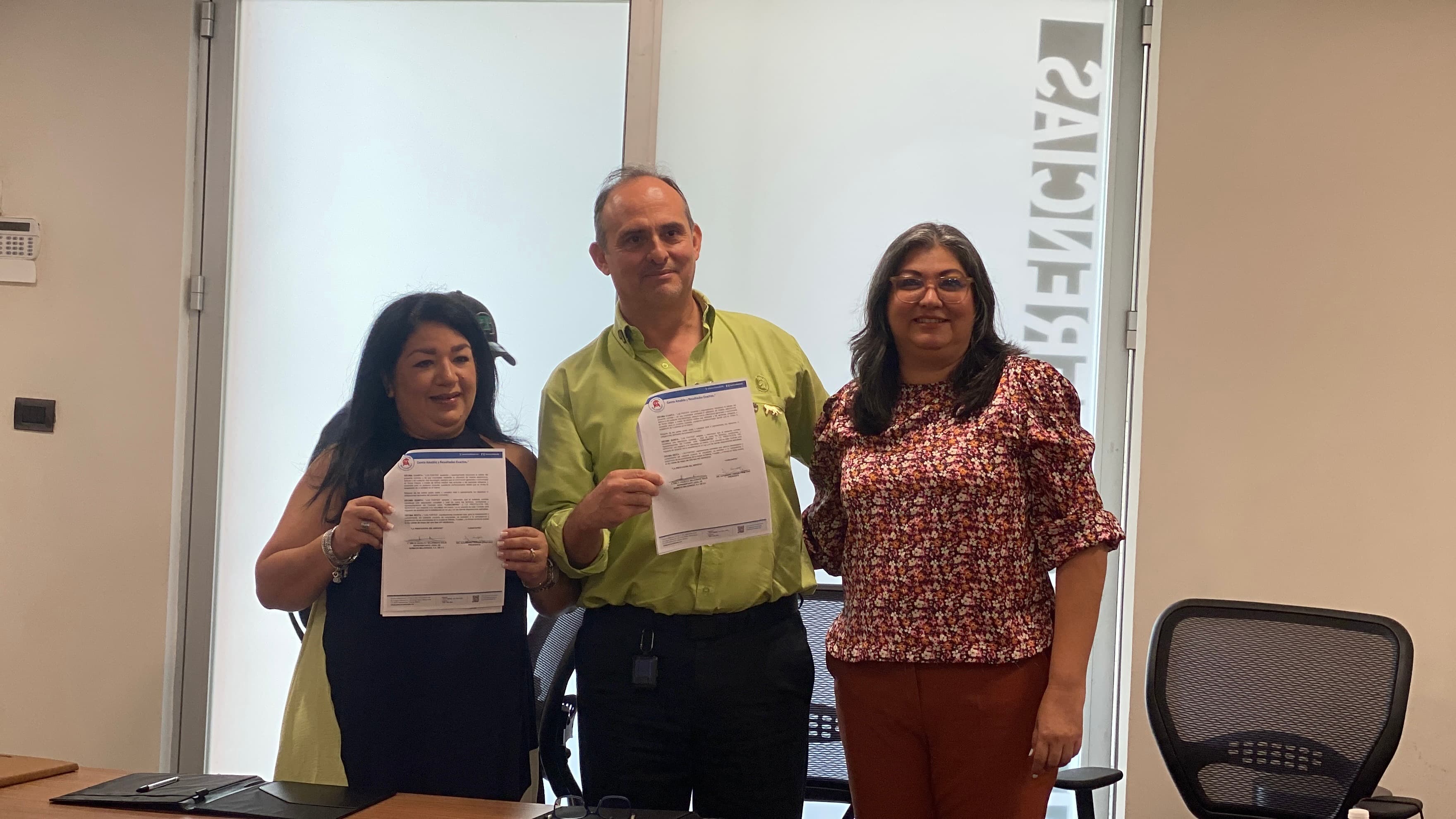 Afiliados a Canacintra tendrán descuento en laboratorio clínico