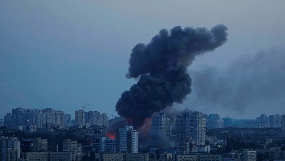 Ataque masivo de Rusia contra Ucrania deja al menos 4 muertos en Kiev