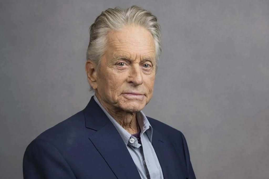 No tengo intención de volver a actuar.- Michael Douglas 