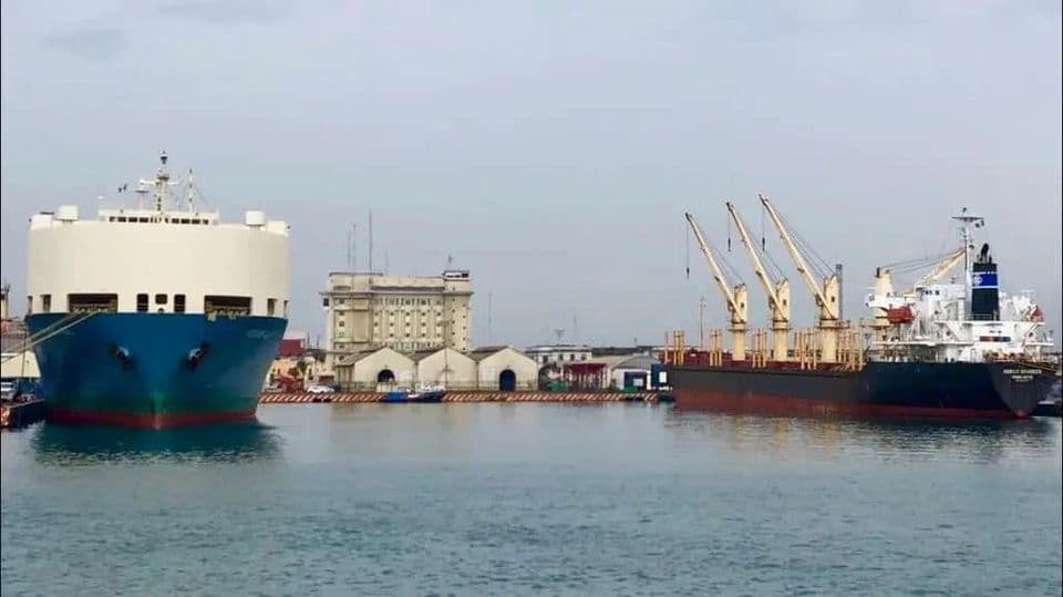 Veracruz cierran puertos por frente frío