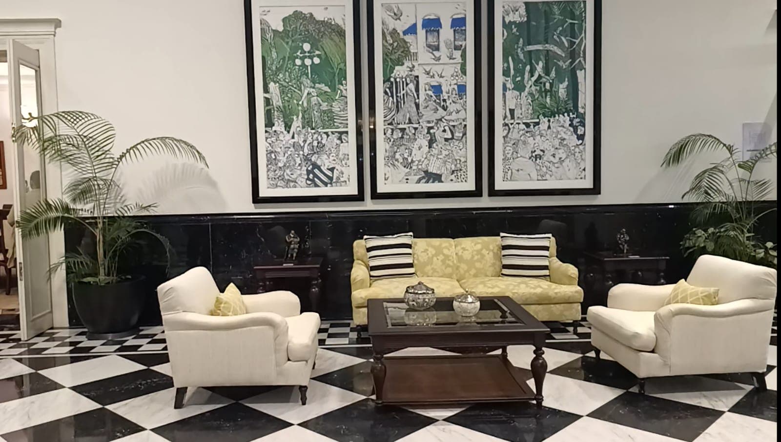 De Casa de Gobierno a espacio popular 