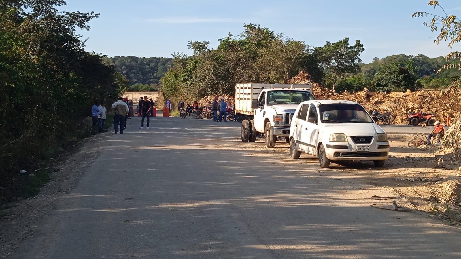 Paralizan bloqueos obras del Tren Maya