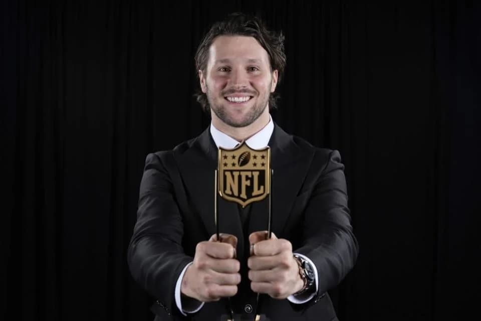 Josh Allen de Buffalo gana MVP de NFL