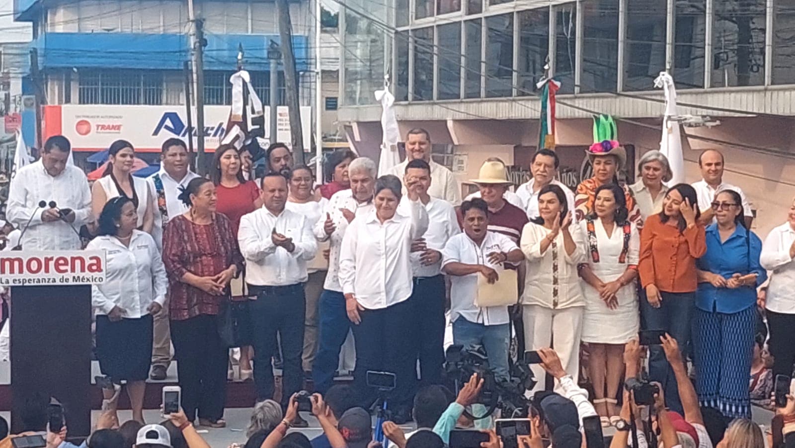 Registra Morena candidatos a las alcaldías