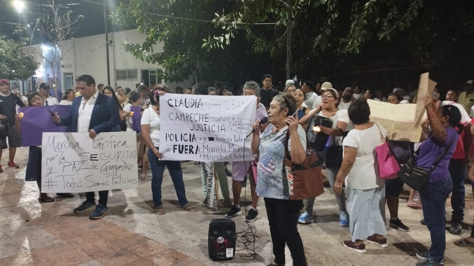 Manifestación a favor de policías disidentes