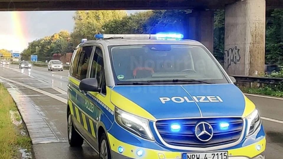 Mujer es abatida por policía alemana tras apuñalar a dos personas