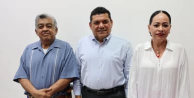 ImagenCesan a director del Tec de Comalcalco por "no acatar línea"
