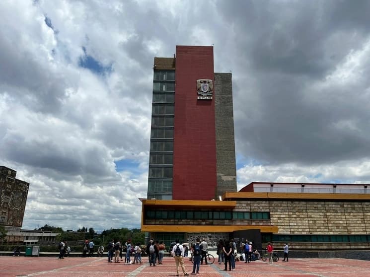Identifican a dos por amenazas de bomba en UNAM