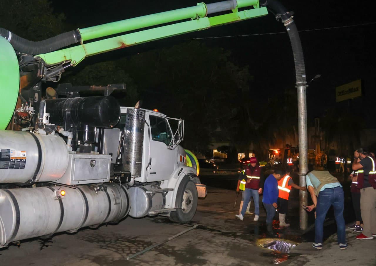 Mil 500 trabajadores realizan trabajos de prevención por "Milton"