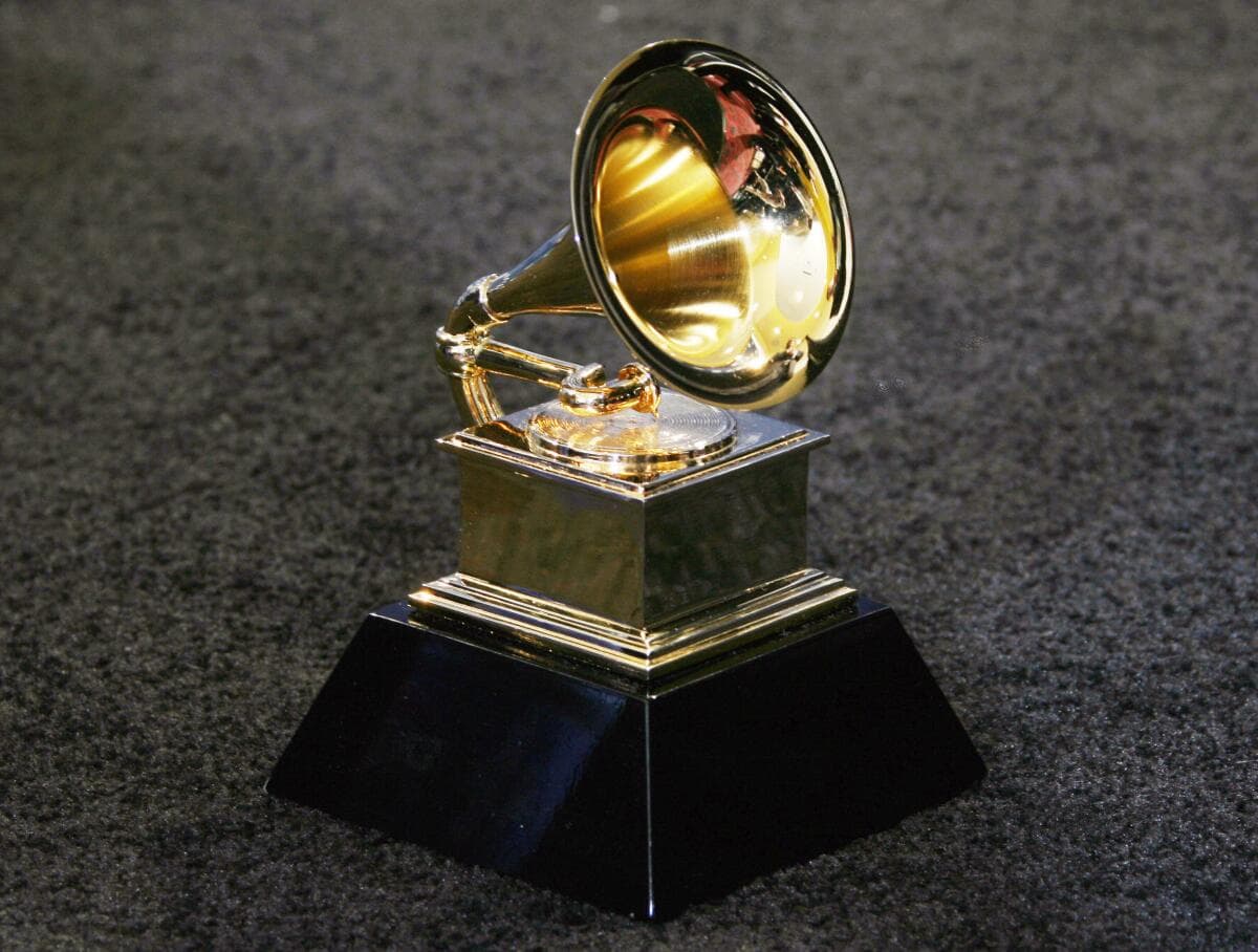 Dan a conocer nominados a “Premios Grammy 2025”