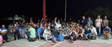 ImagenINM tima a migrantes y retoman de nuevo la caravana