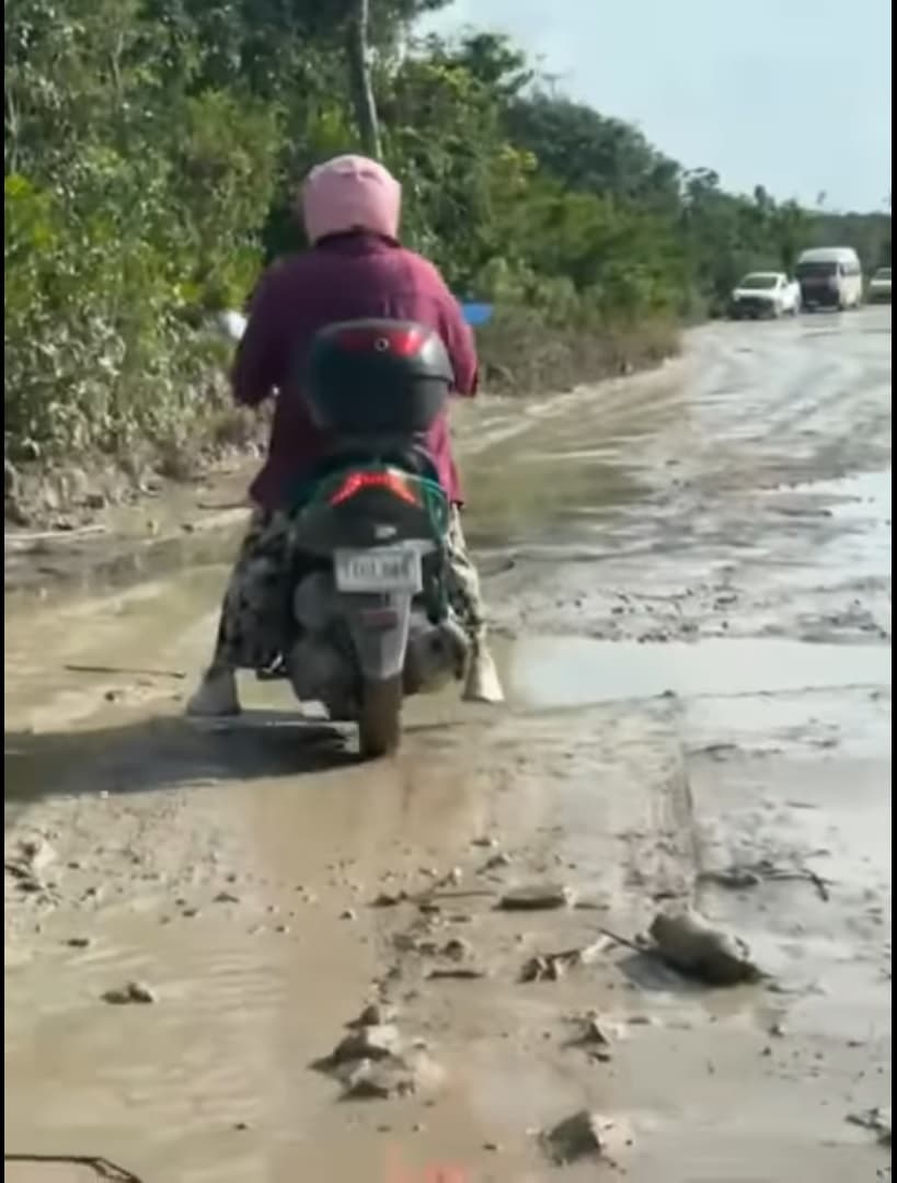 Denuncian calles deplorables en Tulum 