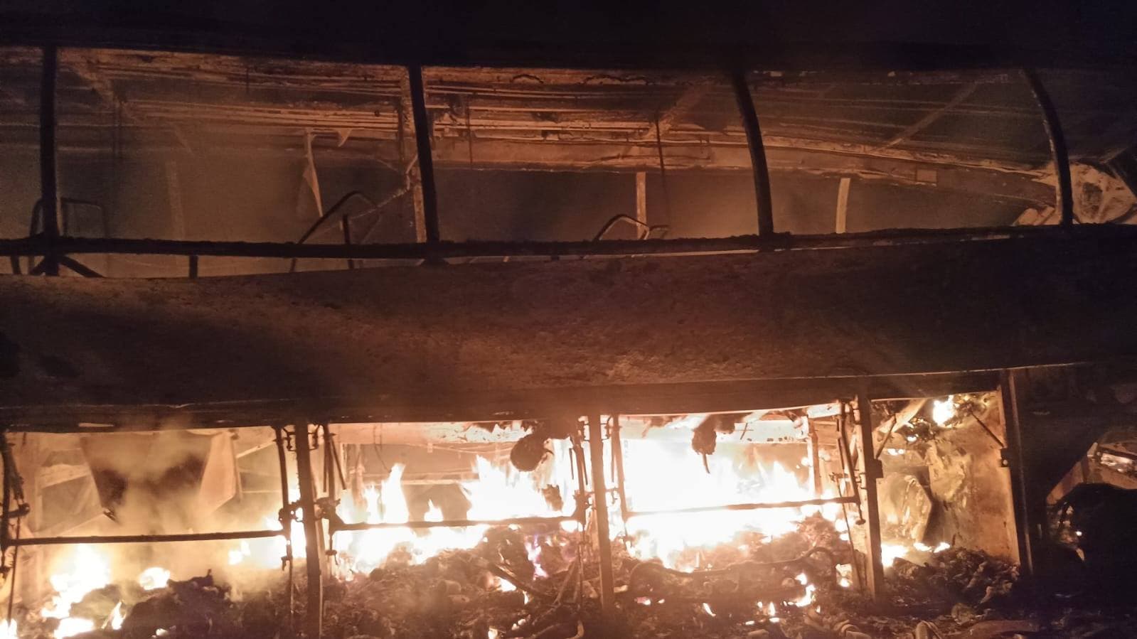 ¡Trágico camionazo! mueren 29 y sobreviven 10