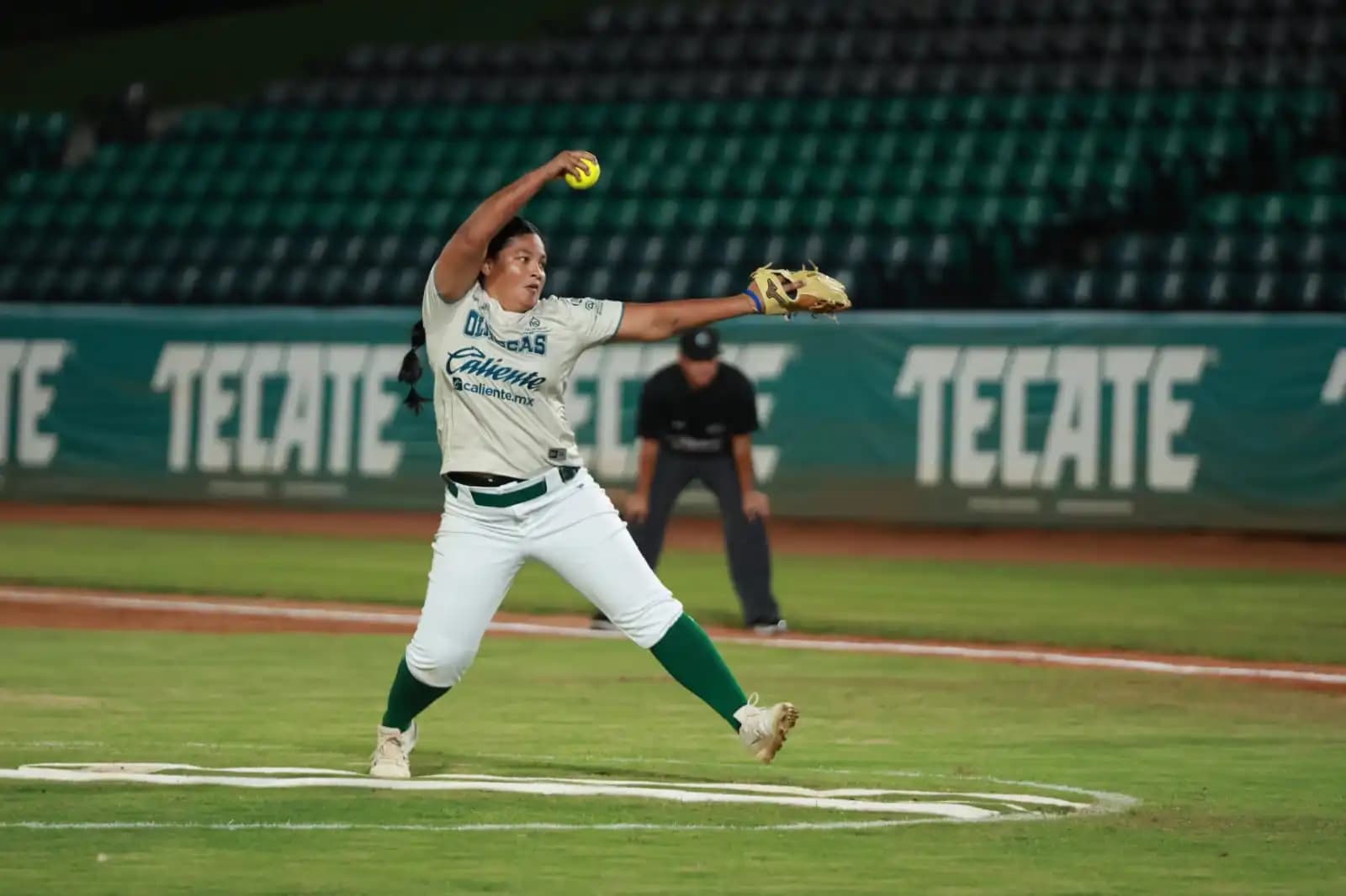 Olmecas dividen juegos frente a Veracruz 