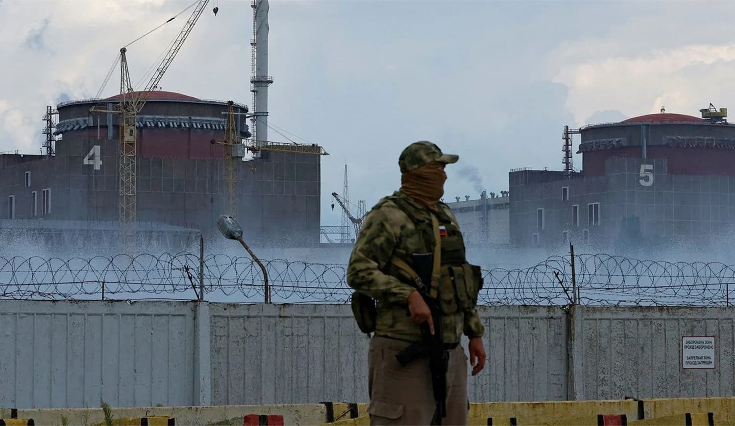 Atacan central nuclear ucraniana 