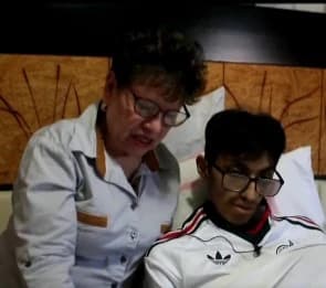 El último deseo de Kevin: Padres liberados para despedida final