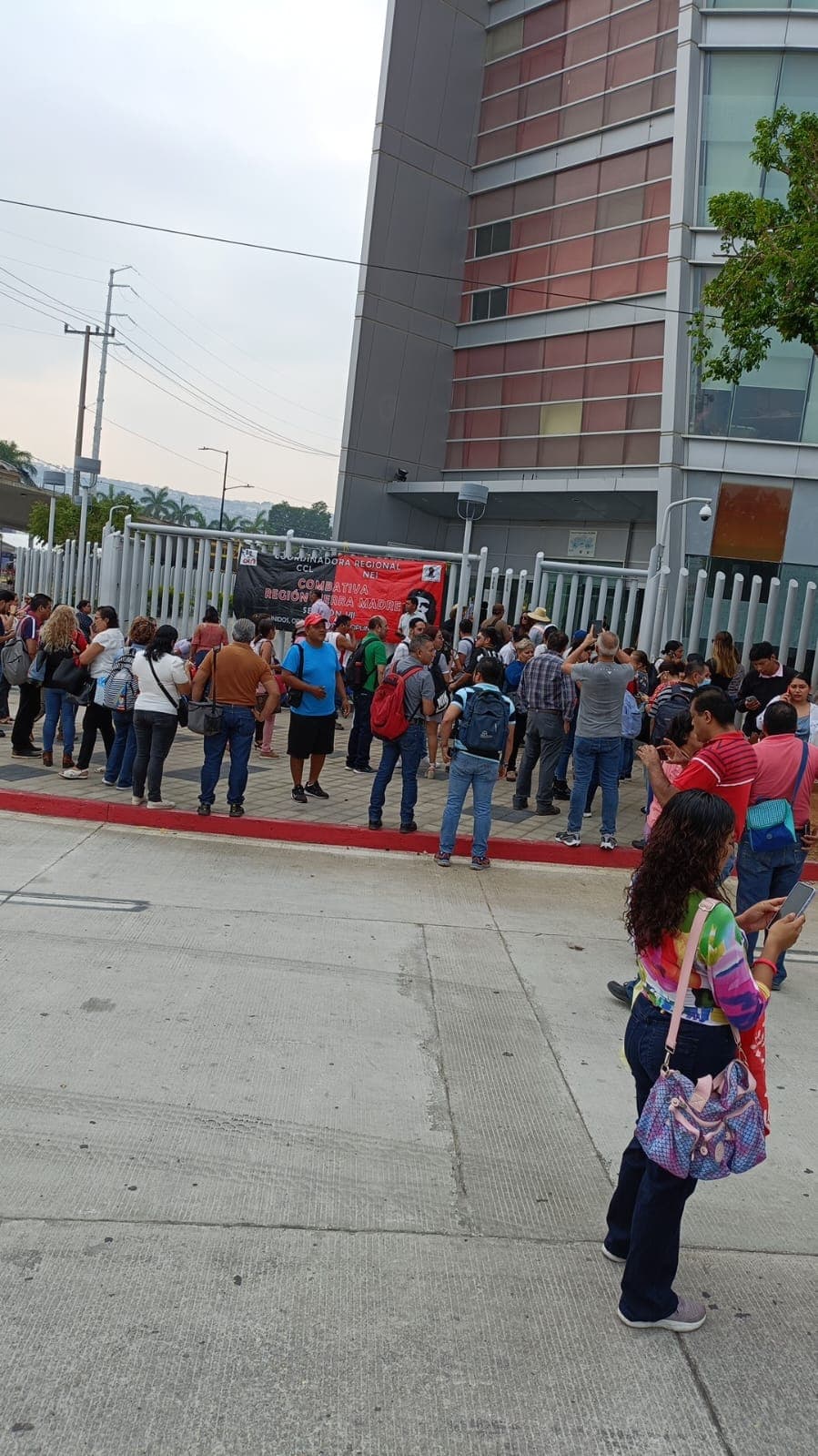 SNTE-CNTE tomarán centros comerciales