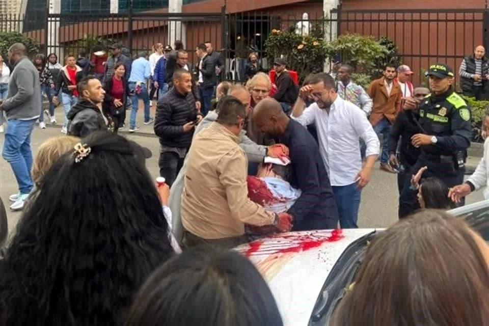 Disparan a aspirante presidencial de Colombia