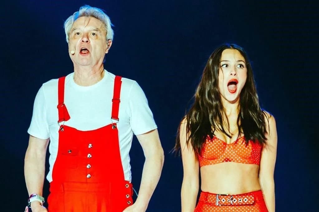 Olivia Rodrigo canta a dueto con David Byrne en NY 