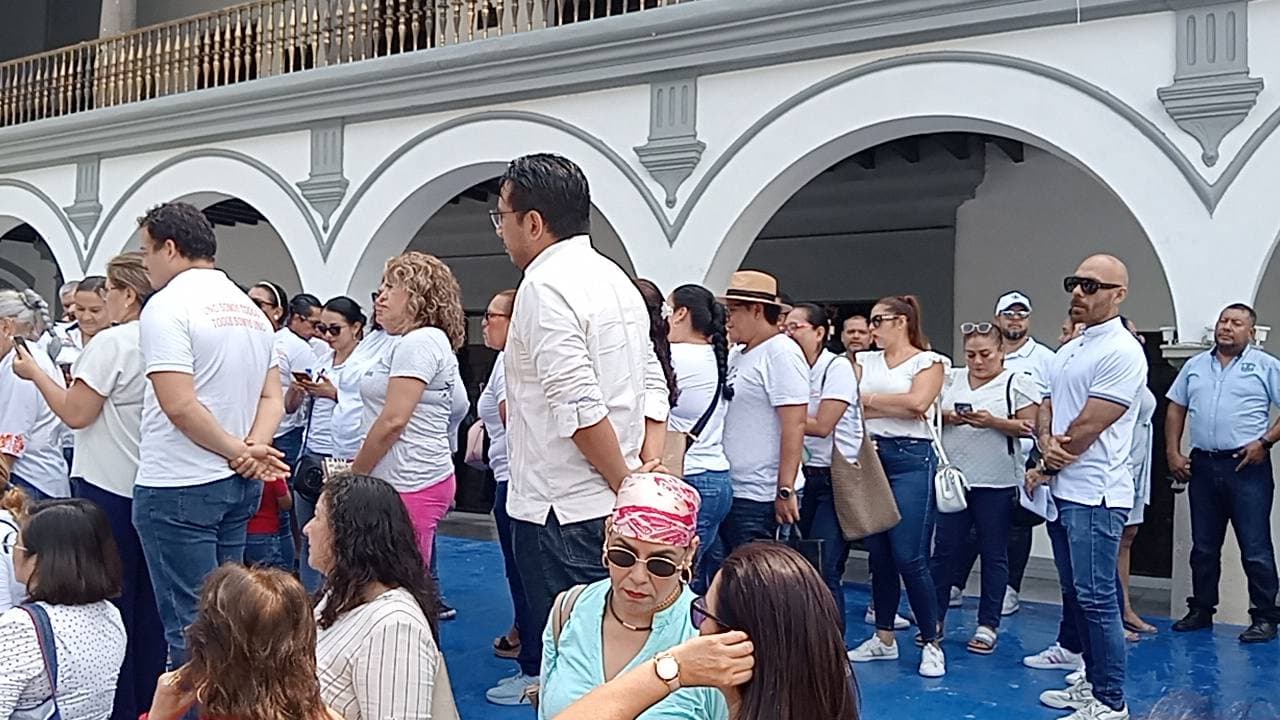 Docentes exigen salida de titular de Educación Indígena 