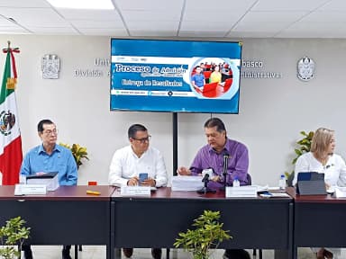 Imagen65% aspirantes aprobaron Ceneval de UJAT: Rector