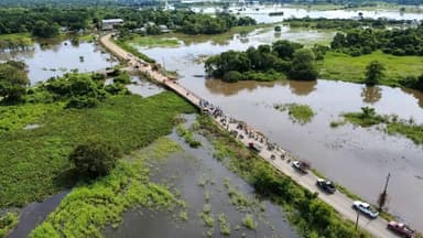 ImagenOnda tropical deja casi 2 mil viviendas afectadas y daños en Veracruz