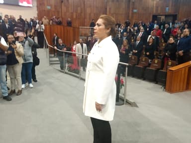 ImagenDesigna Congreso de Veracruz a Lizbeth Aurelia Jiménez como Fiscal General del Estado