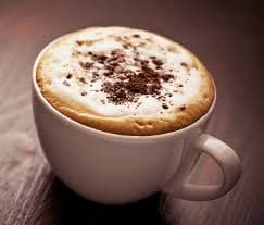 Café mañanero protege mejor el corazón