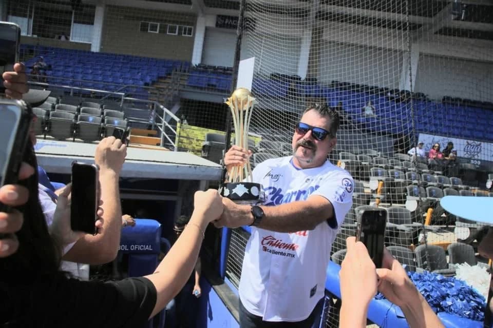 ¡Los Charros de Jalisco están de fiesta!  