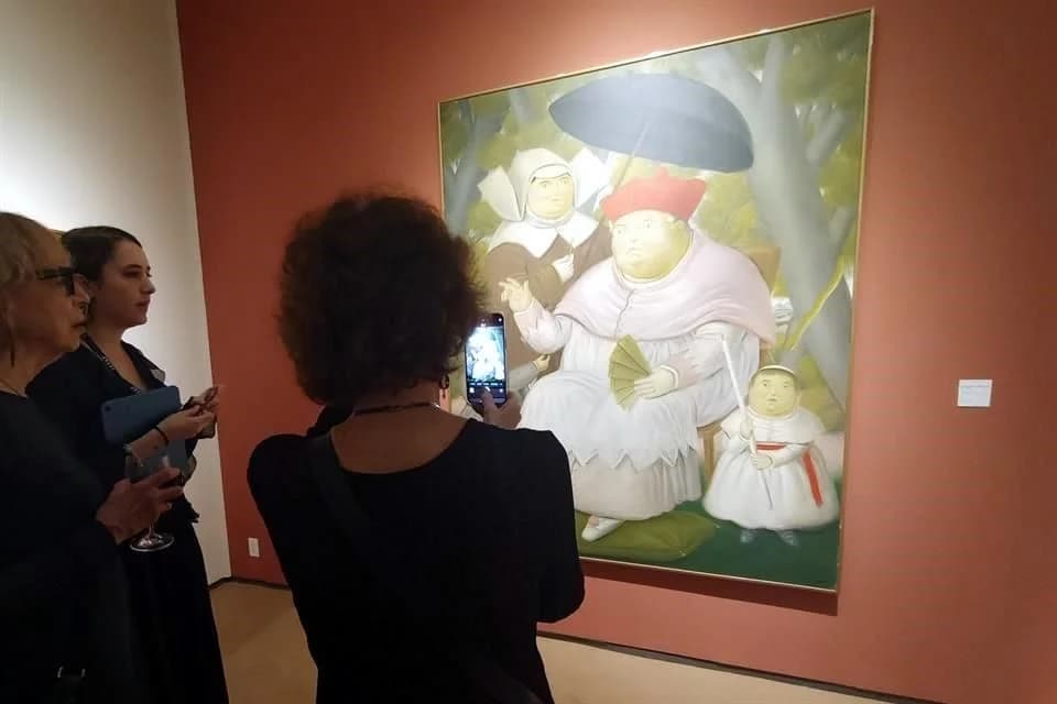 'El nuncio', de Botero, atrae miradas en feria de arte de NY