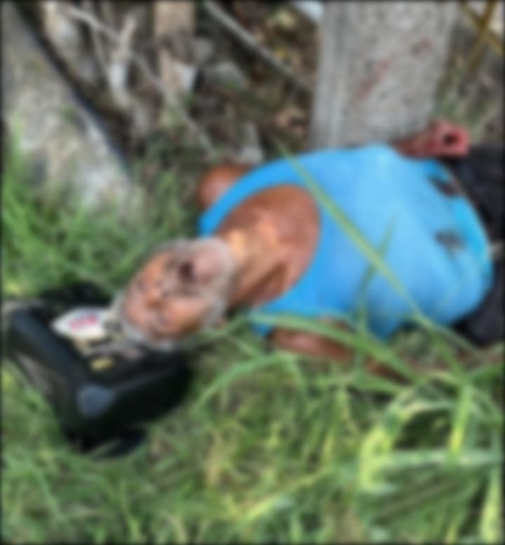 Abuelito de 103 muere al clavarse machete tras caer de su bicicleta 