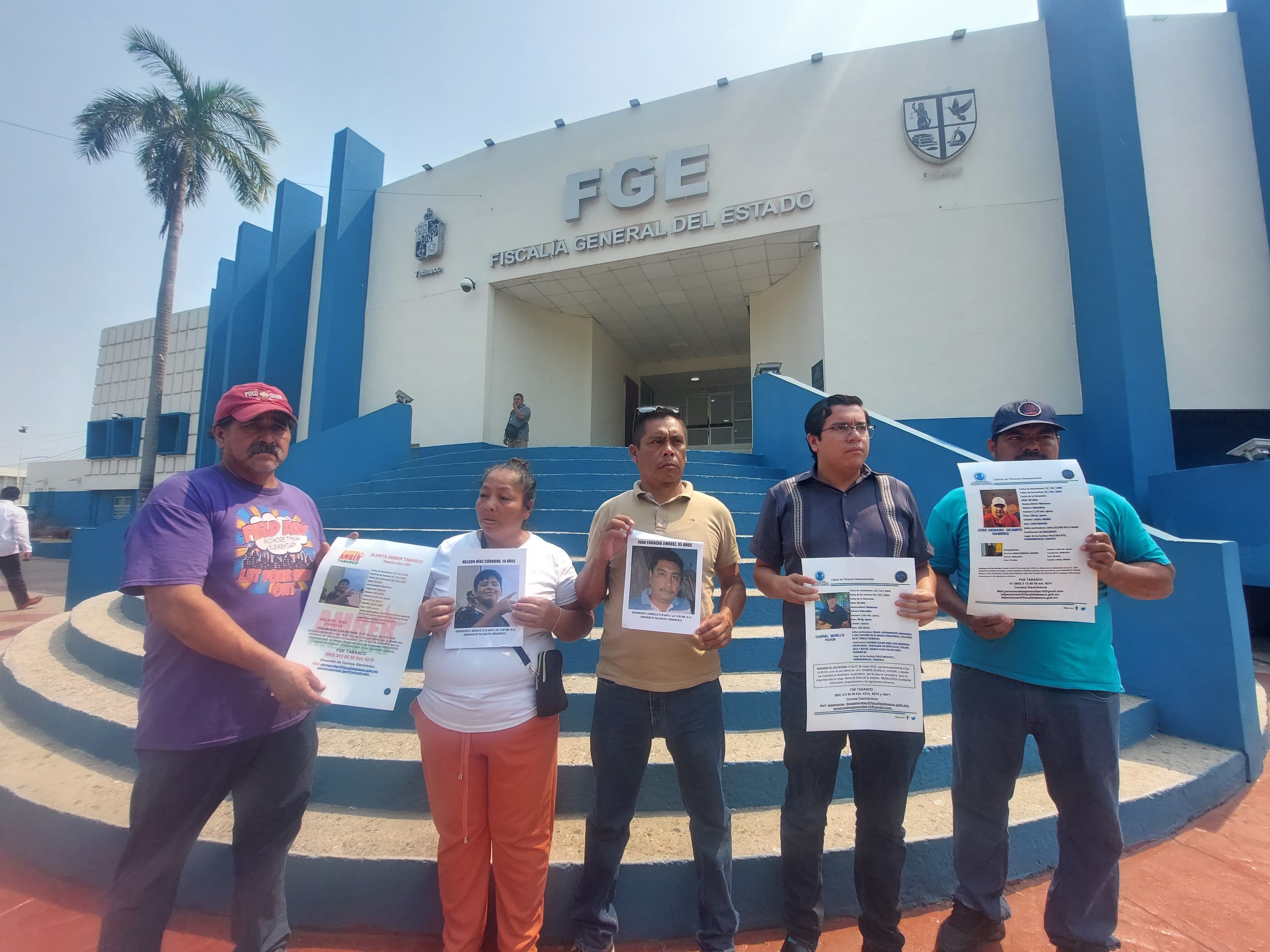 ¡Angustia por desaparición de 4! 