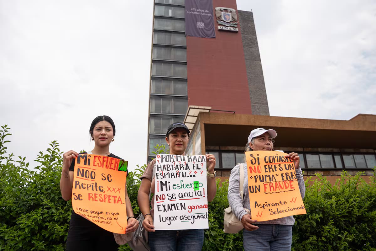 Anuncian nueva marcha aceptados en la UNAM 